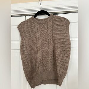 Alfred Dunner Cable Knit Sweater Vest